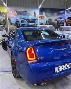 كرايسلر 300
